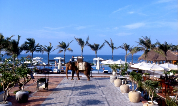 VICTORIA HOI AN BEACH RESORT & SPA